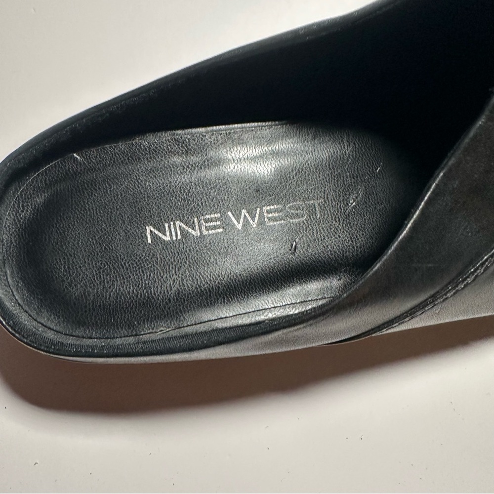 Nine West Women’s Renny Black Leather Slip On Mules Shoes. Size 9… - Picture 7 of 8